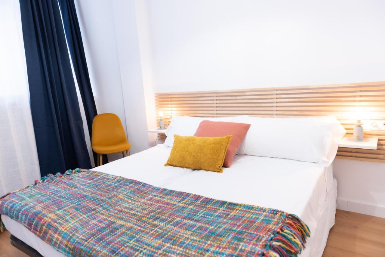 Apartamentos Jardines De Meca Seville Luaran gambar